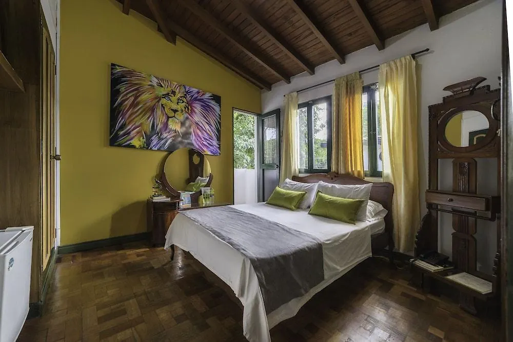 Hotel Ayenda Habana Vieja 1221 à Medellín