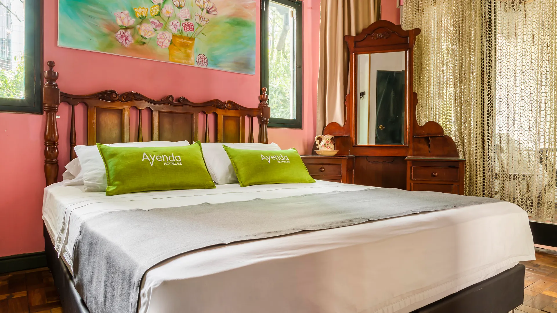 Hotel Ayenda Habana Vieja 1221 à Medellín