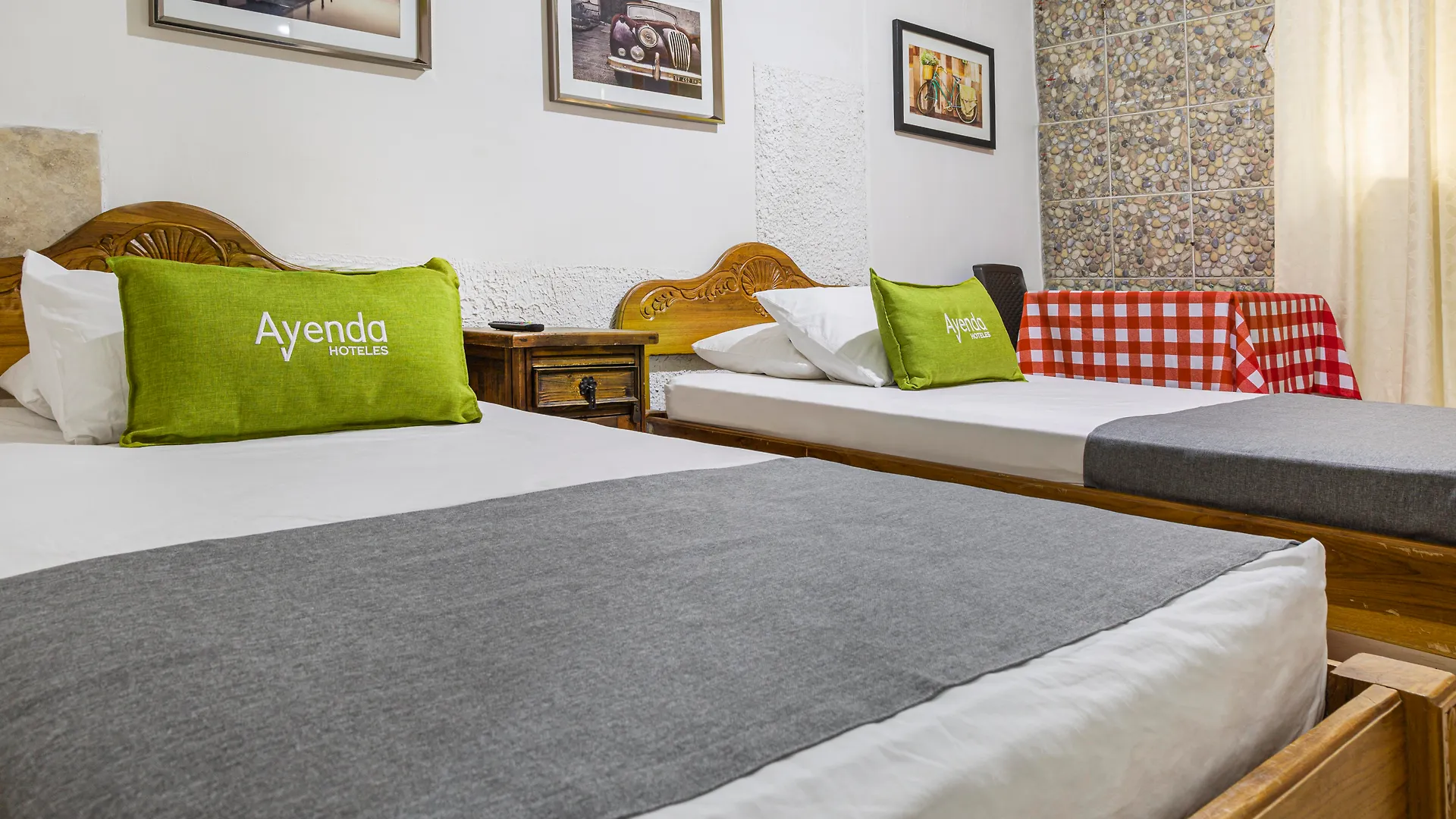 Hotel Ayenda Habana Vieja 1221 à Medellín Colombie
