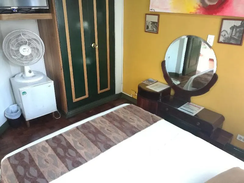 Hotel Ayenda Habana Vieja 1221 à Medellín Colombie